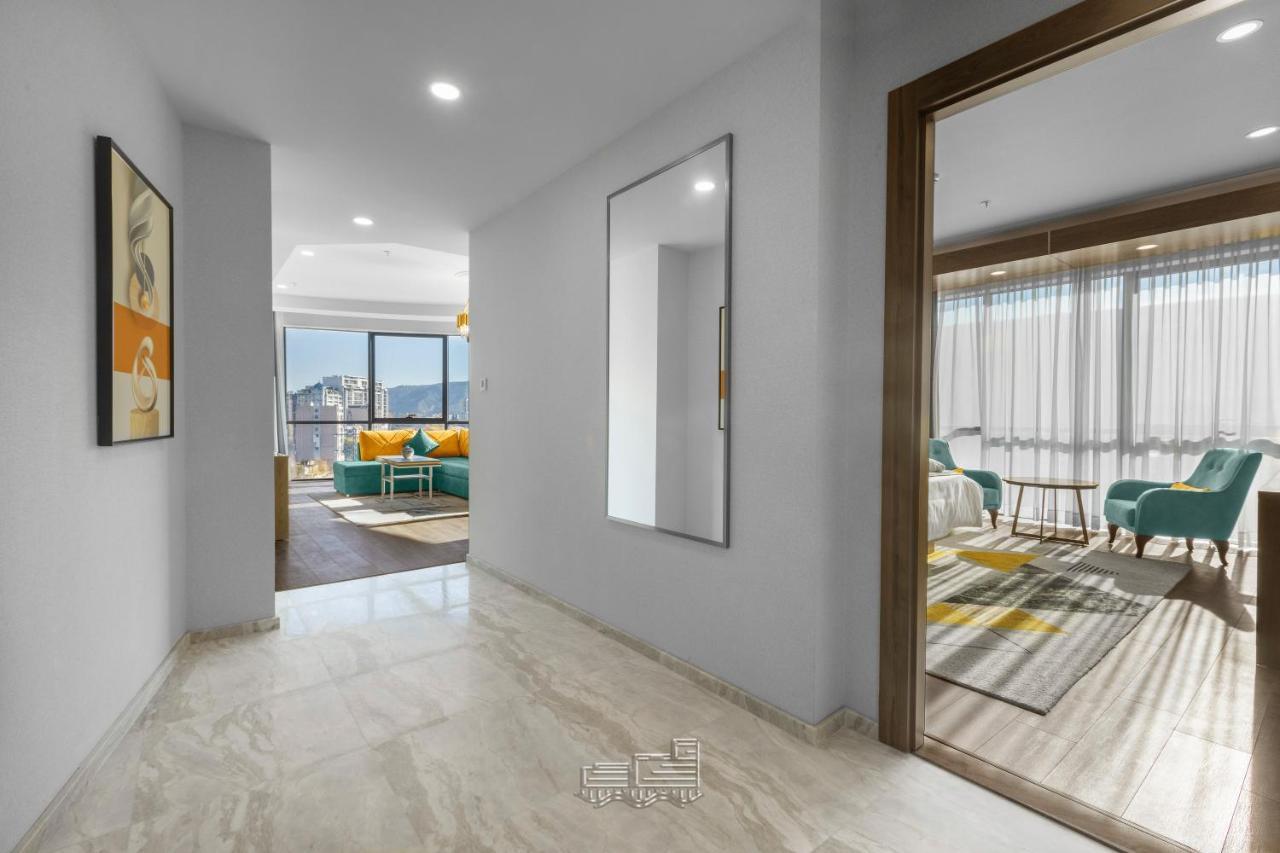 Royal Tulip Hotel & Casino, Tbilisi Exterior foto Virtual Staging of a Property